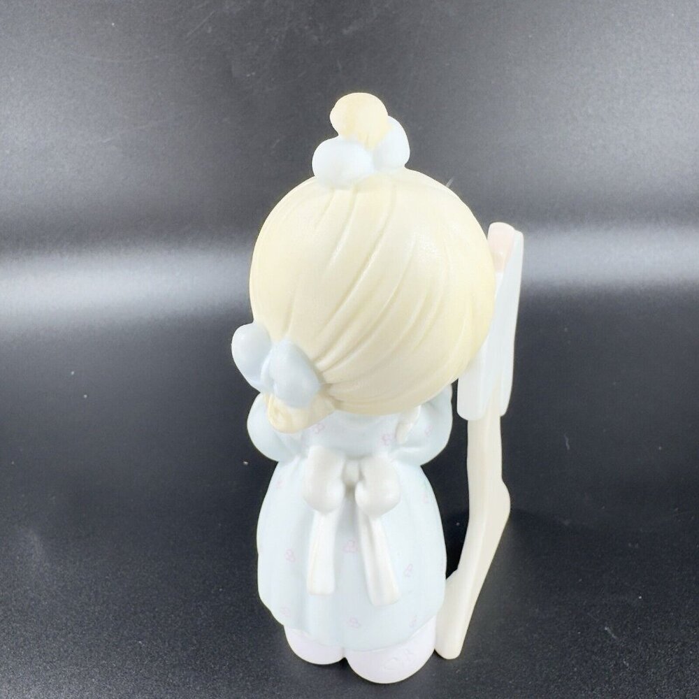 Vintage 1990s Precious Moments Sharing the Good News Together Ceramic Figurine - Picture 6 of 8